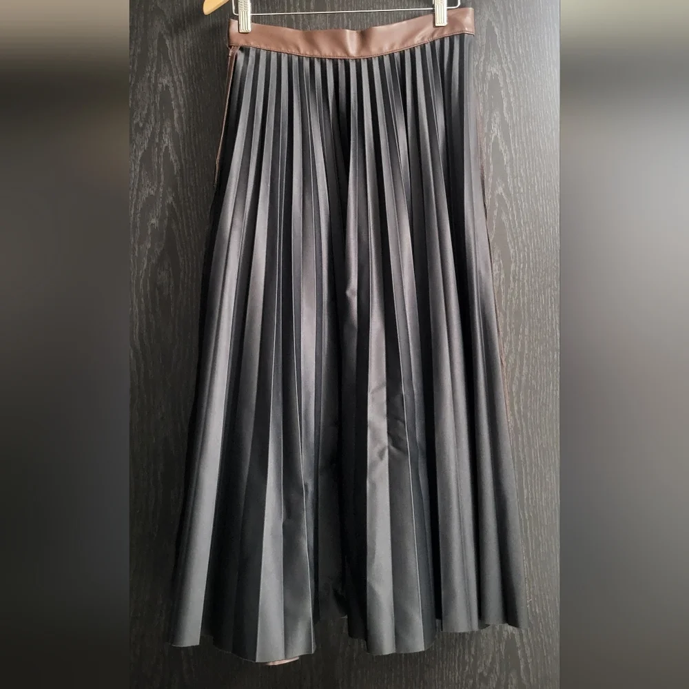 H&M Brown Leather Midi A-Line Pleated Skirt Full Circle - Picture 15 of 15
